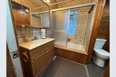 5249 N 33rd St, Milwaukee, WI 53209 - Photo 16