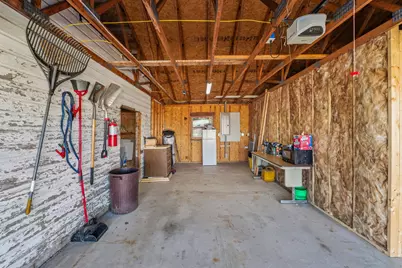 2120  Broadway St, New Holstein, WI 53061 - Photo 8