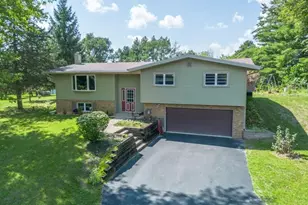 N7403 Switzke Rd, Watertown, WI 53094 - Photo 2