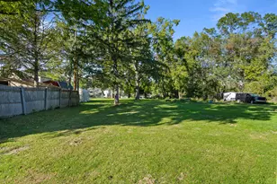 525 Spring St, Lake Geneva, WI 53147 - Photo 24
