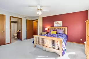2728 Stonebridge Dr, Racine, WI 53404 - Photo 16