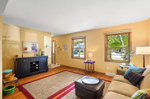 2728 Stonebridge Dr, Racine, WI 53404 - Photo 8