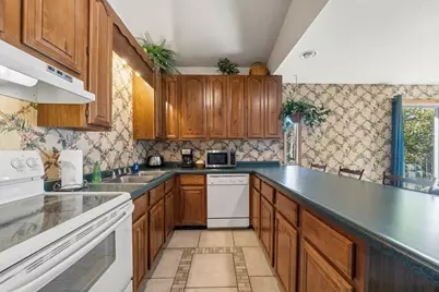 154 W Main St, Fontana, WI 53125 - Photo 46