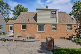 823 Columbia Ave, South Milwaukee, WI 53172 - Photo 28