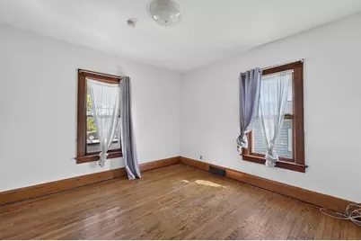 2339  Jerome Blvd, Racine, WI 53403 - Photo 8