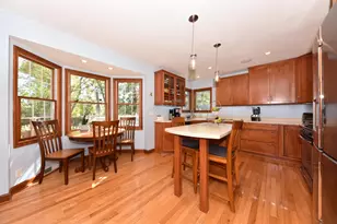 128 S Orchard St, Thiensville, WI 53092 - Photo 10