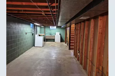 2240 W Leroy Ave, Milwaukee, WI 53221 - Photo 18