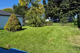 2240 W Leroy Ave, Milwaukee, WI 53221 - Photo 20