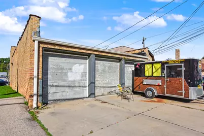 8621 W Greenfield Ave, West Allis, WI 53214 - Photo 26