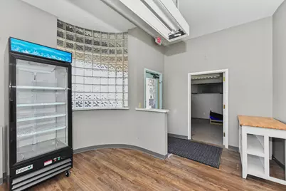 8621 W Greenfield Ave, West Allis, WI 53214 - Photo 2