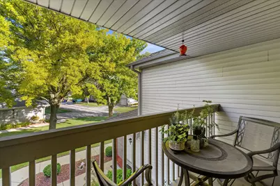 831  Quinlan Dr #H, Pewaukee, WI 53072 - Photo 14