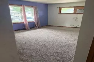 8817 W Custer Ave, Milwaukee, WI 53225 - Photo 6