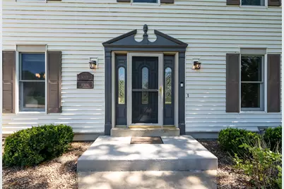 W328N3834  Range Woods Dr, Nashotah, WI 53058 - Photo 2