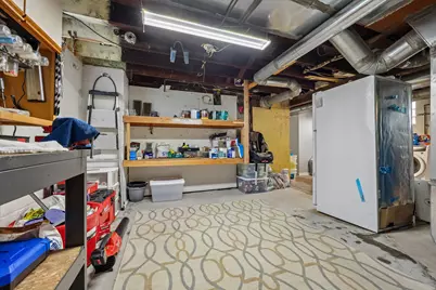 2923 S 15th Pl, Milwaukee, WI 53215 - Photo 38