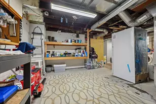 2923 S 15th Pl, Milwaukee, WI 53215 - Photo 38