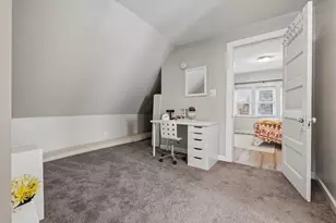 2923 S 15th Pl, Milwaukee, WI 53215 - Photo 32