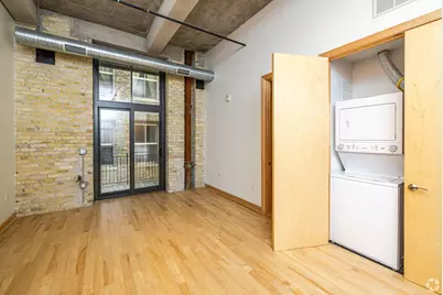 239 E Chicago St #704, Milwaukee, WI 53202 - Photo 4