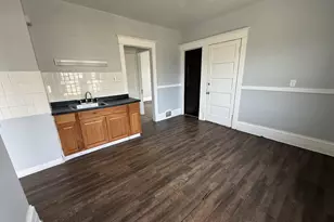 2155 N 32nd St, Milwaukee, WI 53208 - Photo 24