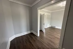 2155 N 32nd St, Milwaukee, WI 53208 - Photo 6