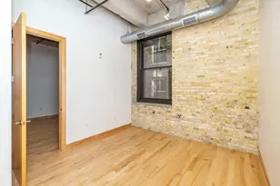 239 E Chicago St, Milwaukee, WI 53202 - Photo 10