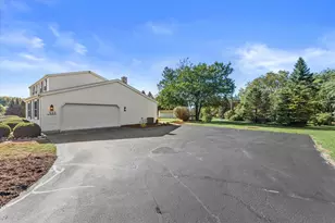 S31W30099 Sunset Dr, Genesee, WI 53189 - Photo 6