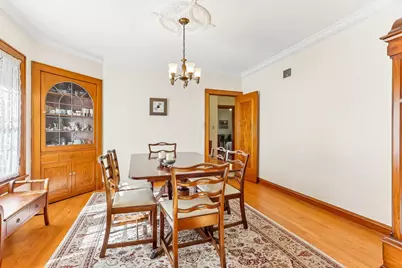 2365 N 82nd St, Wauwatosa, WI 53213 - Photo 8