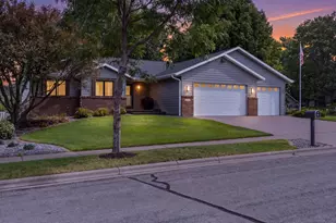 1400 Pine St, Onalaska, WI 54650 - Photo 1