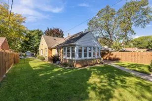 3848 N 101st St, Wauwatosa, WI 53222 - Photo 26