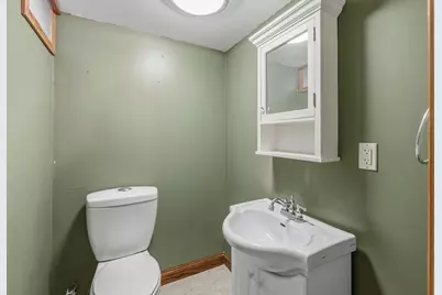 3848 N 101st St, Wauwatosa, WI 53222 - Photo 18