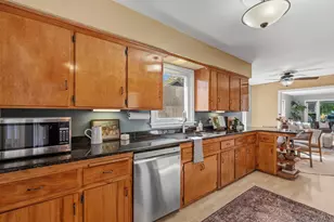 3848 N 101st St, Wauwatosa, WI 53222 - Photo 8