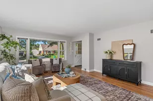 3848 N 101st St, Wauwatosa, WI 53222 - Photo 4