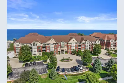 4120 S Lake Dr #265, Saint Francis, WI 53235 - Photo 48