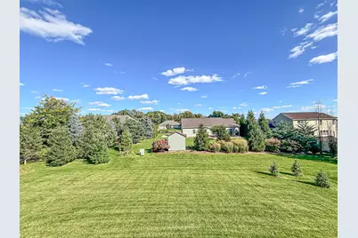 762  Brockway Dr, Mukwonago, WI 53149 - Photo 38