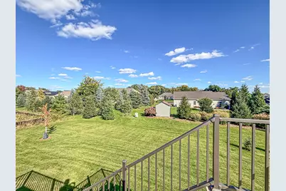 762  Brockway Dr, Mukwonago, WI 53149 - Photo 36