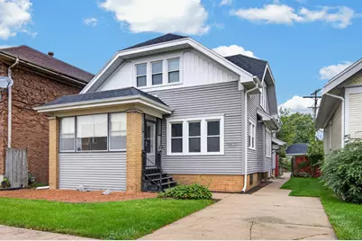 2419  Geneva St, Racine, WI 53402 - Photo 2