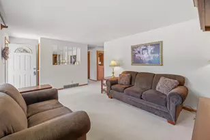 3710 S 15th St, Sheboygan, WI 53081 - Photo 8
