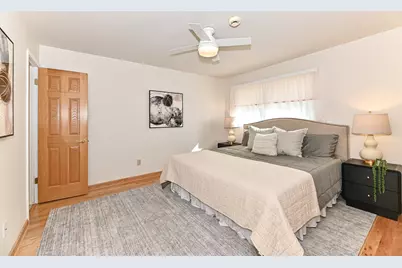1713  Fox River Pkwy, Waukesha, WI 53189 - Photo 16