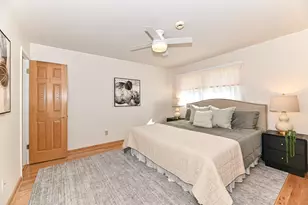 1713 Fox River Pkwy, Waukesha, WI 53189 - Photo 16