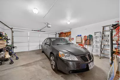 4224  Kirkwood Ct, Sheboygan, WI 53081 - Photo 16