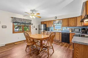 1425 Erin Ln, Waukesha, WI 53188 - Photo 12