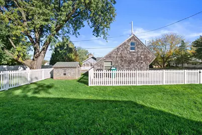W164N8410  Hiawatha Ave, Menomonee Falls, WI 53051 - Photo 30