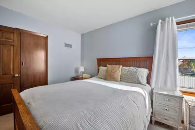 W164N8410  Hiawatha Ave, Menomonee Falls, WI 53051 - Photo 10