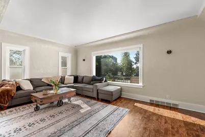 N36W5916  Wurthmann St, Cedarburg, WI 53012 - Photo 6