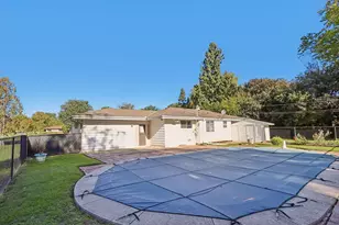 3250 Bermuda Blvd, Brookfield, WI 53045 - Photo 4
