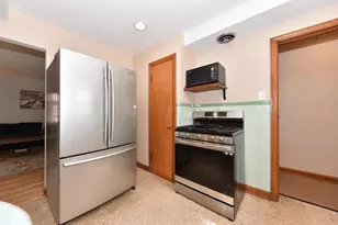 2876 S 70th St, Milwaukee, WI 53219 - Photo 8