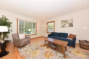 2876 S 70th St, Milwaukee, WI 53219 - Photo 4