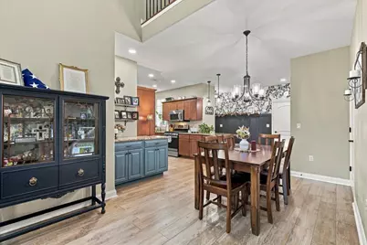 542  Cedar Bluffs Way, Slinger, WI 53086 - Photo 14