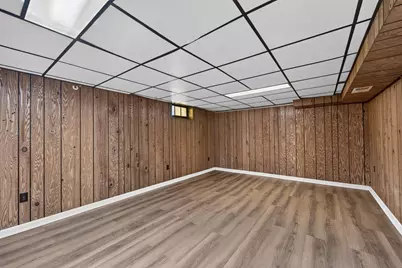 3413 S 2nd St, Milwaukee, WI 53207 - Photo 12