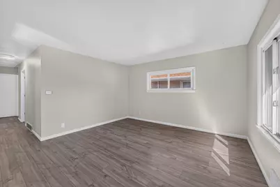 3413 S 2nd St, Milwaukee, WI 53207 - Photo 2