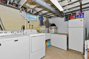 1523 E Tripoli Ave, Milwaukee, WI 53207 - Photo 22